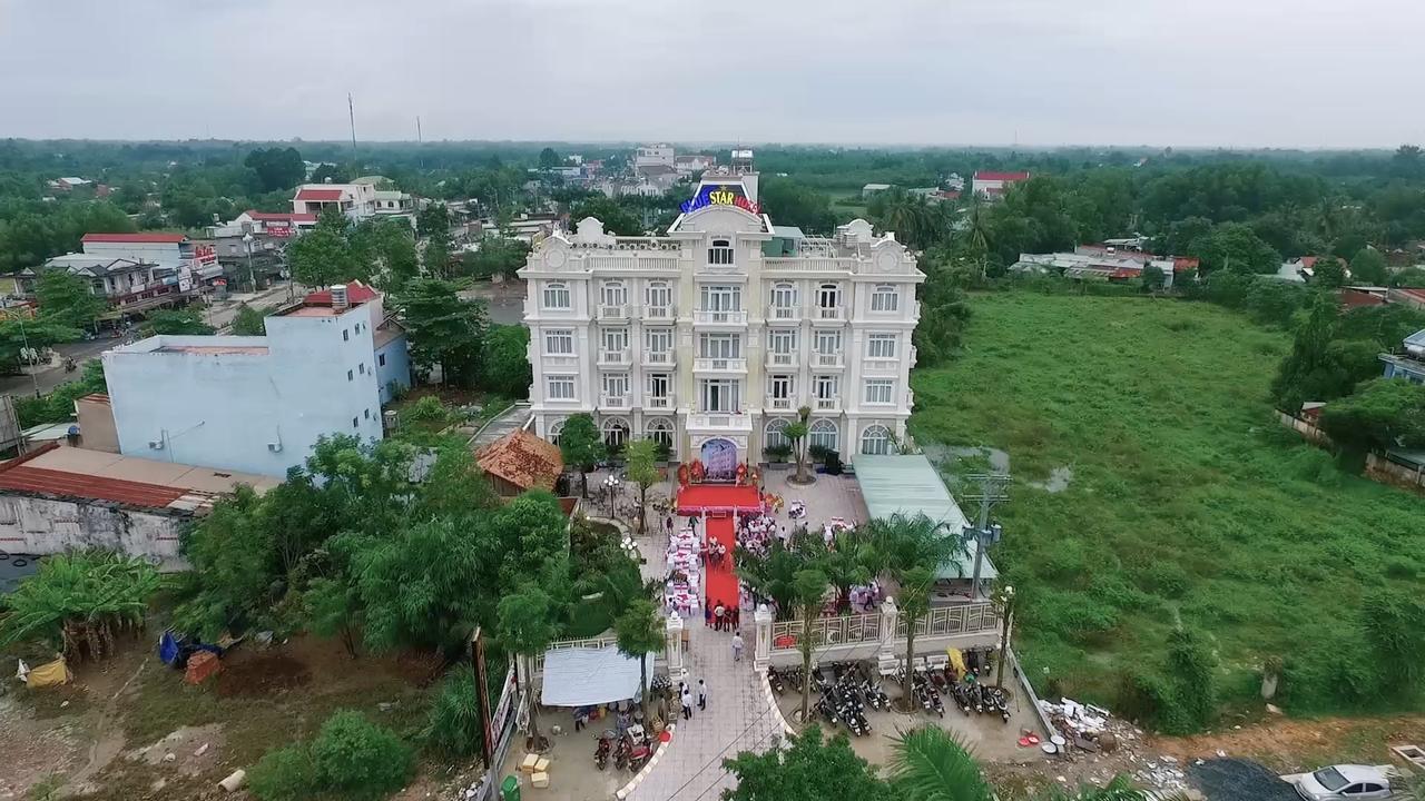 Blue Star Hotel Trang Bang Exterior photo